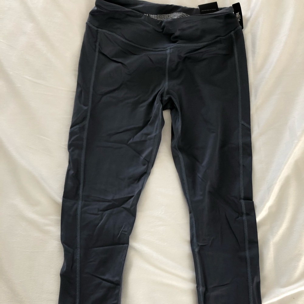 Victoria’s Secret Sport leggings